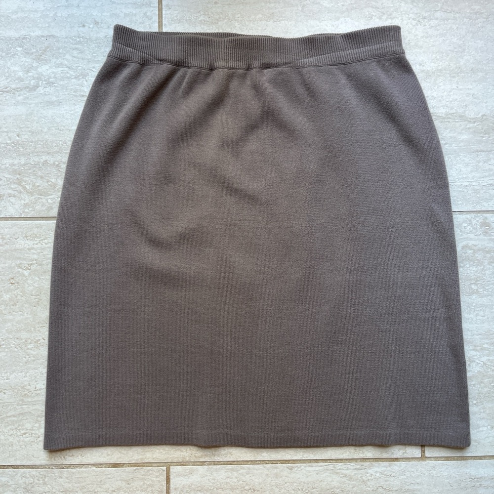Vintage Taupe Knit Skirt 100% Cotton – Apart Impressions size M petite